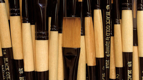 Dynasty Black Gold Brushes
