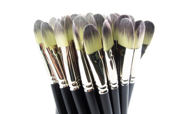 FM Cosmetic Brushes